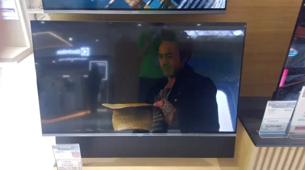 PANASONIC GOOGLETV 50 INCH