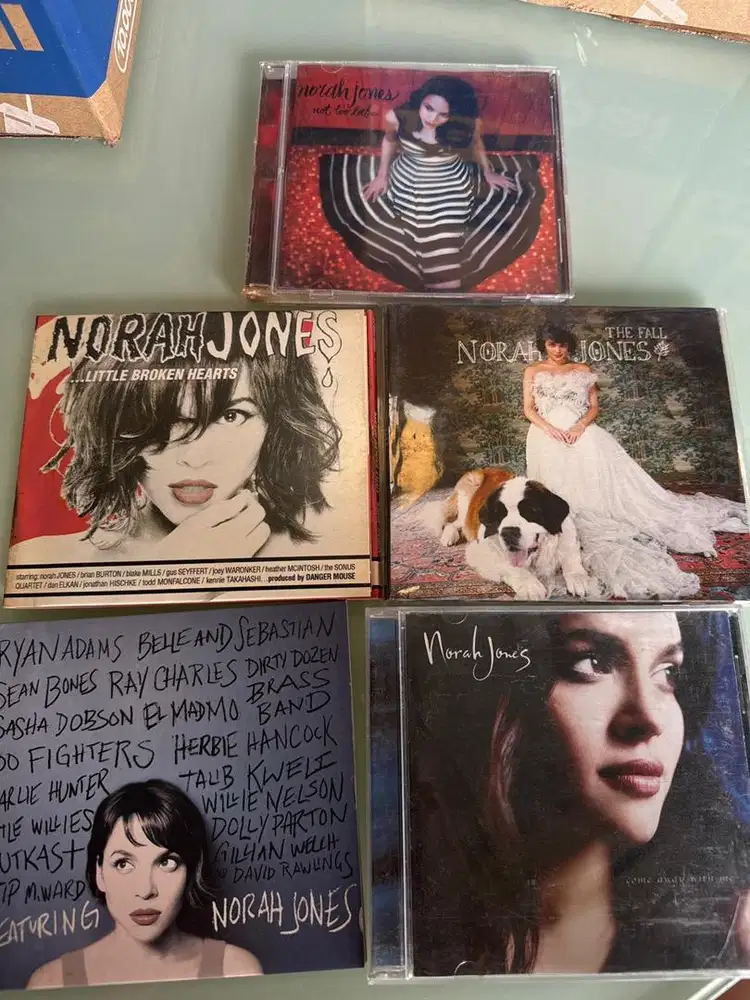 Norah Jones CD sets