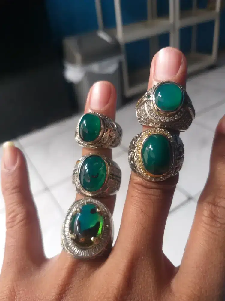 Batu bacan borongan