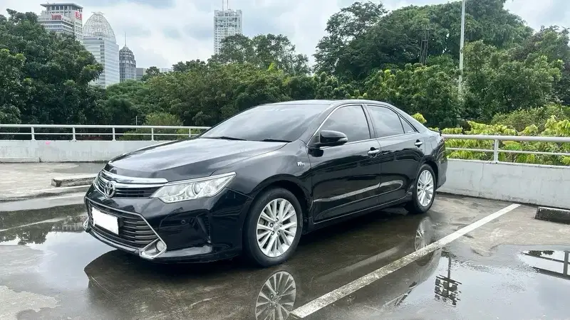 Toyota Camry (2018)