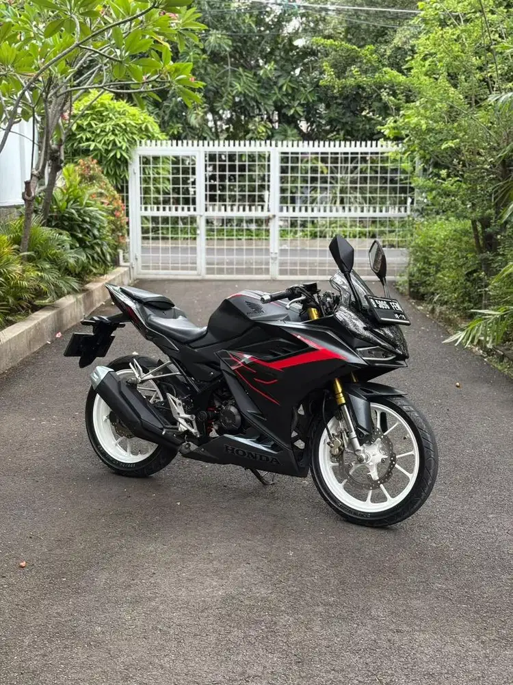 DP MULAI 500 RIBU CBR 150R !!!