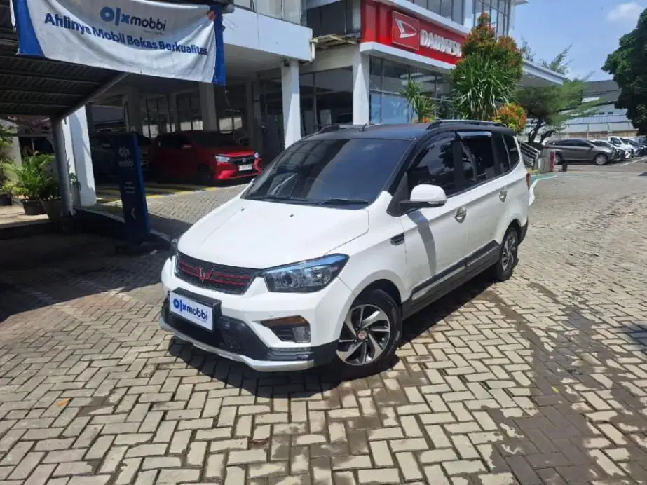 DP RENDAH Wuling Confero S 1.5 L Bensin-MT 2018 TZZ