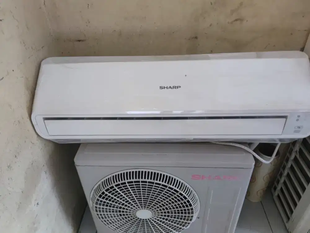 Ac Sharp 1/2pk dingin dan garansi