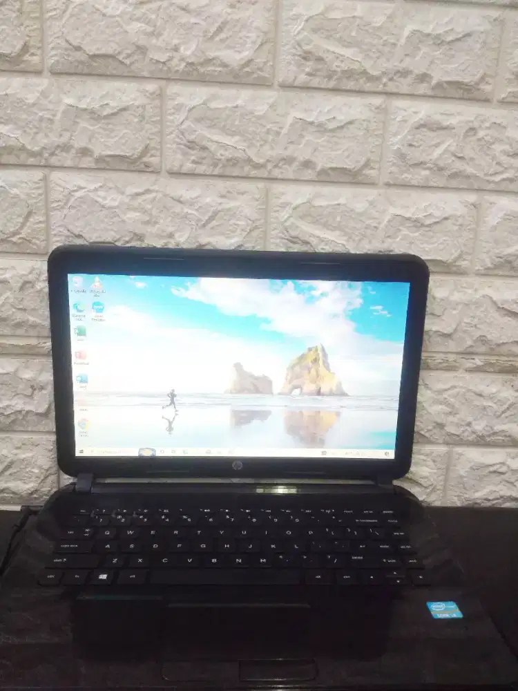 Bu jual HP PAVILION 14 i3Gen3 6gb / 500gb