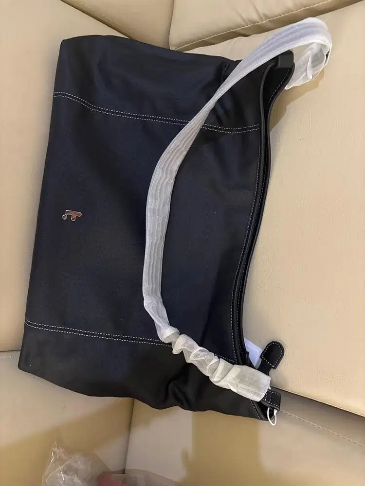 Tomtoc versatile-T28 Laptop tote bag