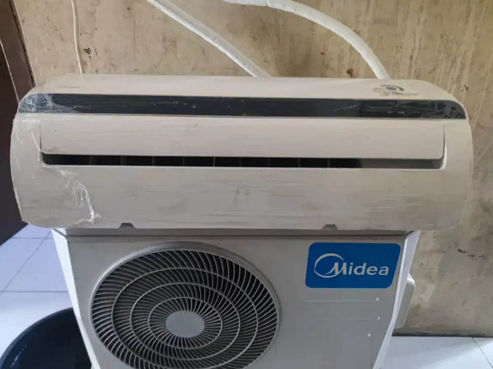 Ac midea 1/2pk dingin dan garansi