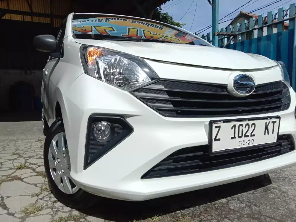 ANTIK!!! KM 9 RB Daihatsu Sigra D M/T 2024
