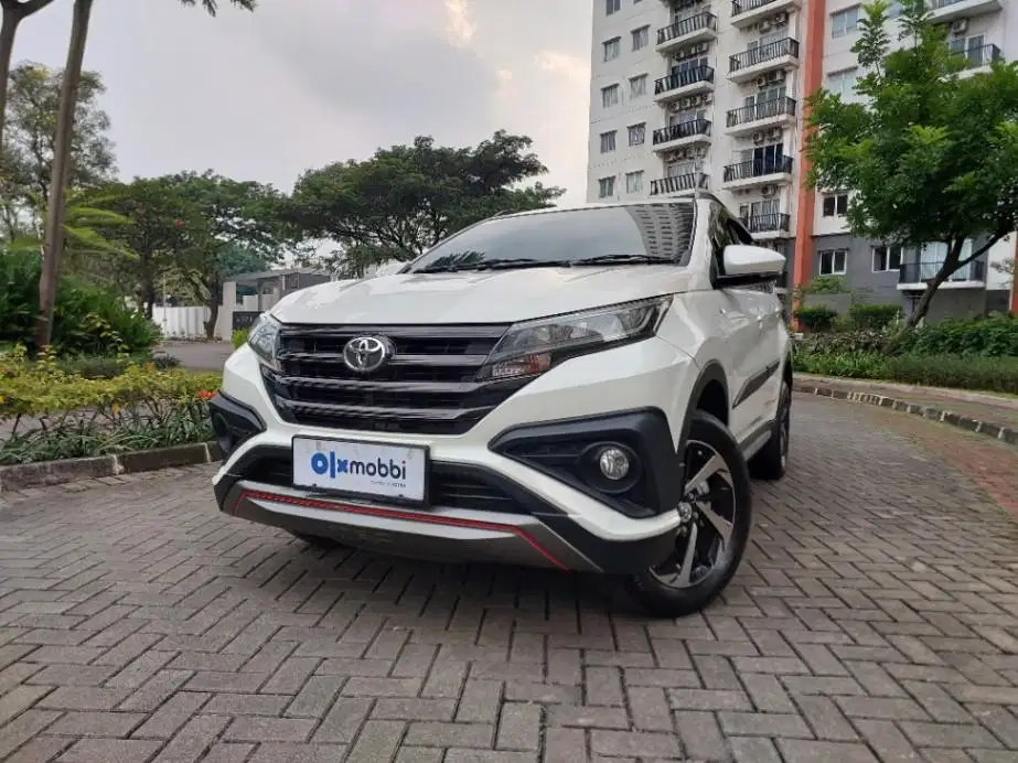 DP RENDAH Toyota Rush 1.5 TRD Sportivo Bensin-AT 2018 UKH
