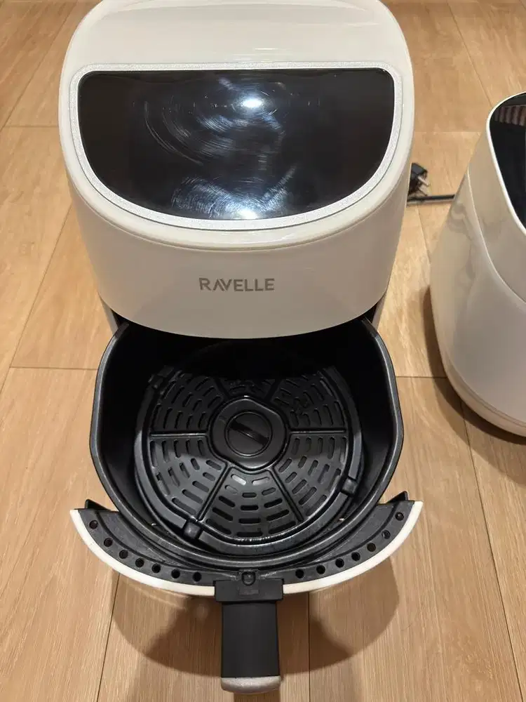 Dijual Air Fryer Merk Ravelle