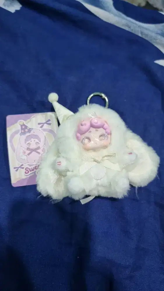 Deernai Gantungan Kunci