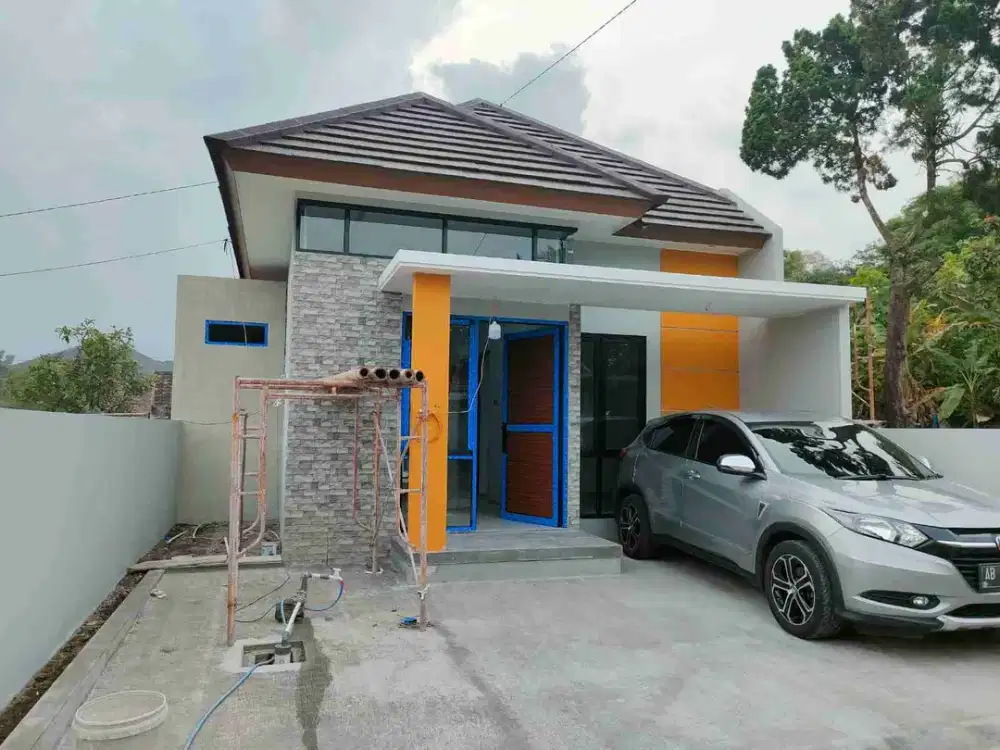 dijual rumah cantik lokasi sangat strategis