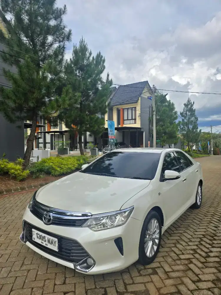 Camry V at 2015 facelift(rare)