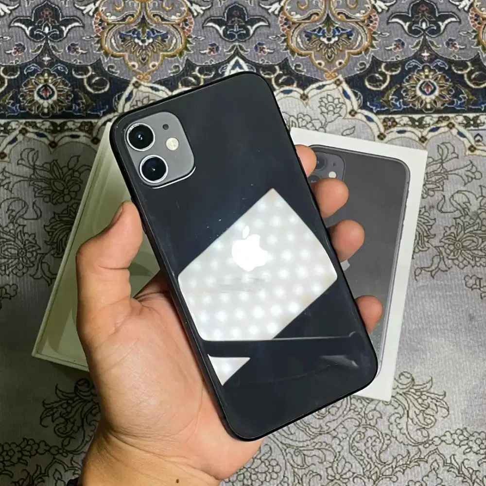 iPhone 11 64gb iBox
