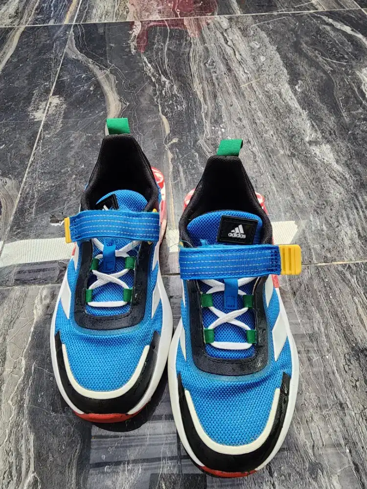 Sepatu adidas ori kids lego edition