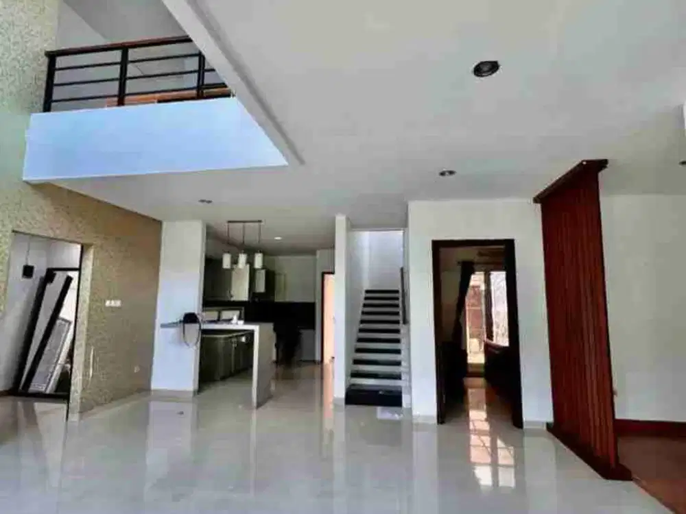 Disewakan rumah kencanaloka bsd