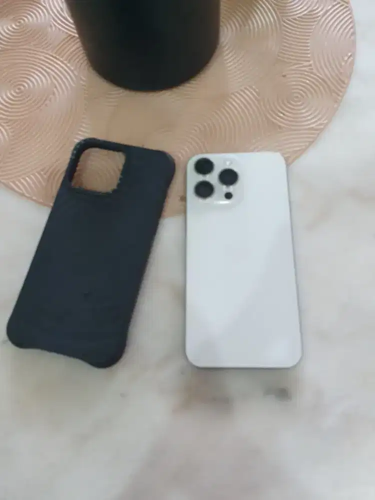 Iphone 15 Pro max 256gb bh90% White titanium mulus perfect resmi ibox