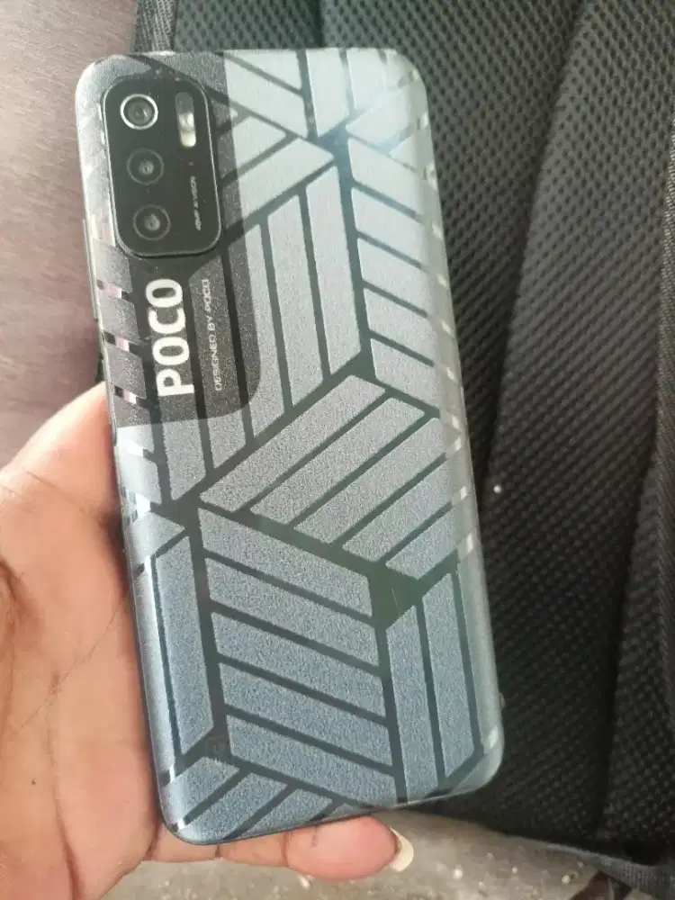 Poco m3pro 6/128 hp cas