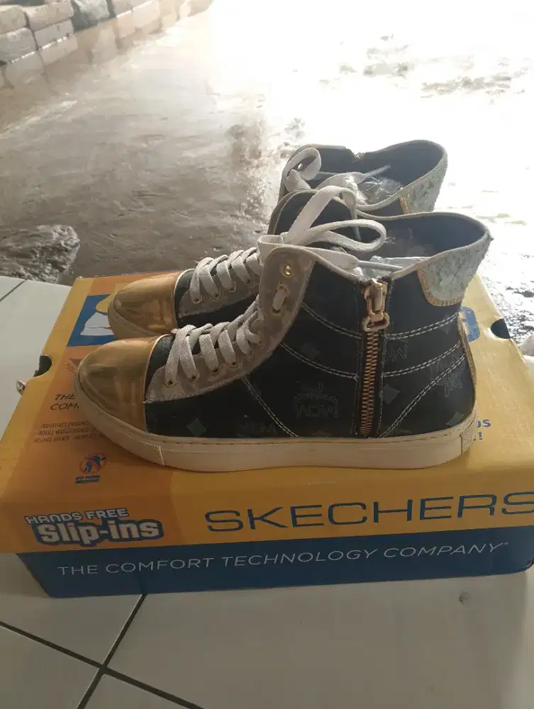 Sepatu second MCM munchen size 37 original