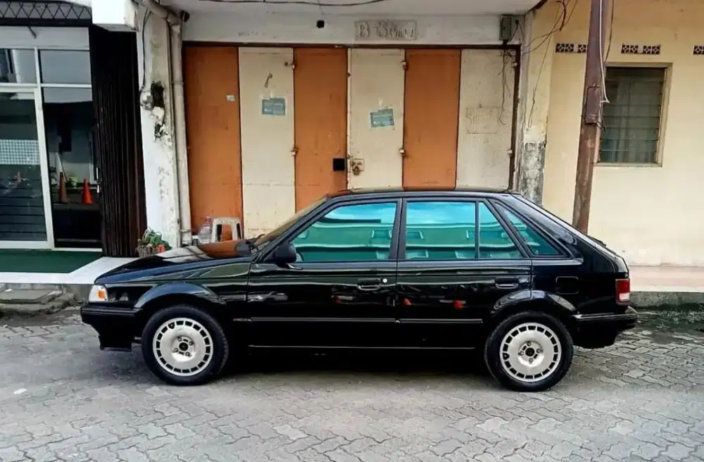 Mazda 323 Hatchback
