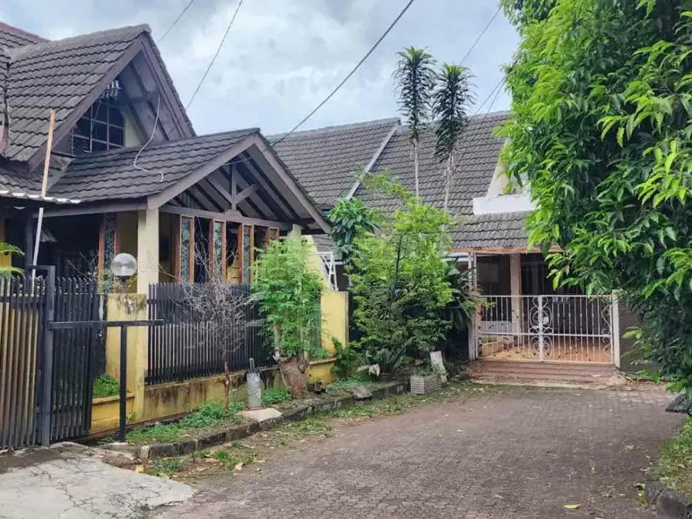 Dijual Rumah Tua Apa Adanya Cluster Villa Melati Mas Serpong Tangerang