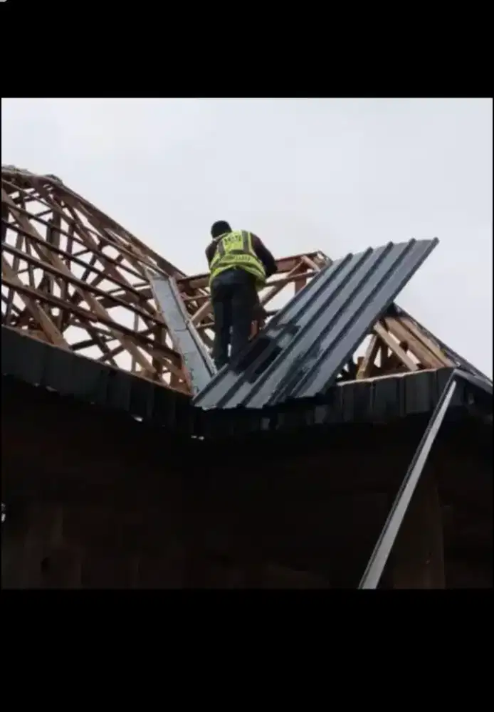 Jasa perbaikan atap bocor, dag, talang, kanopi, renovasi Dll