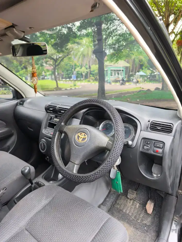 Avanza G MT 2005 Hitam Istimewa