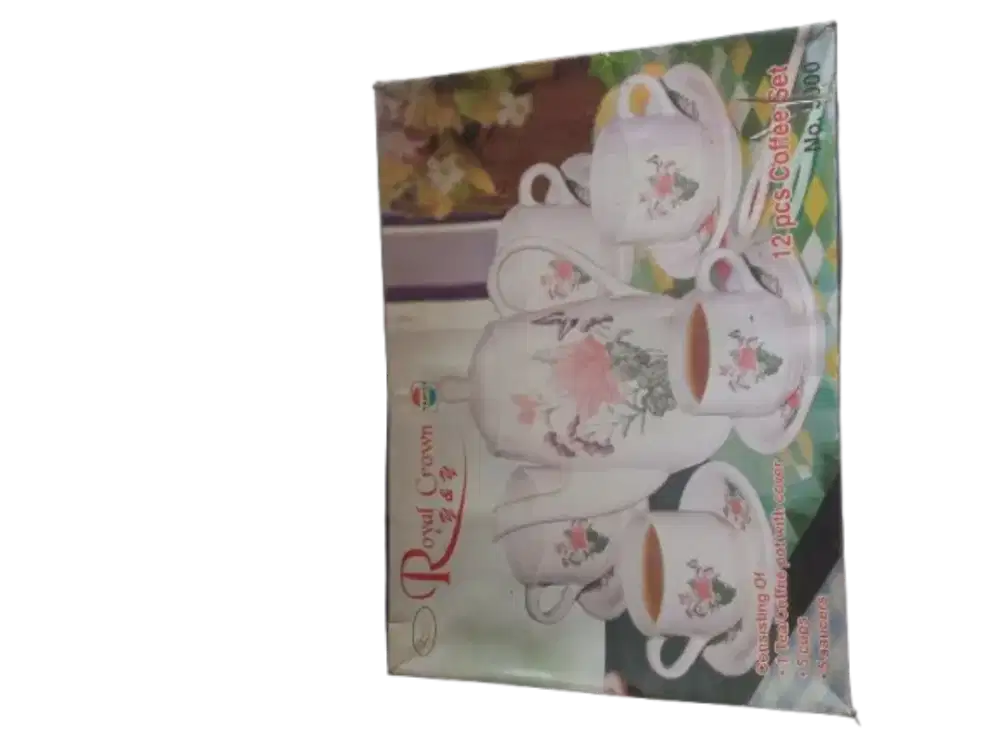 set kopi Royal Crown 12 buah.