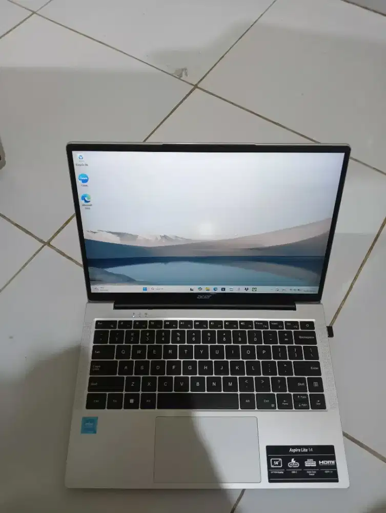 Laptop acer aspire 14 lite