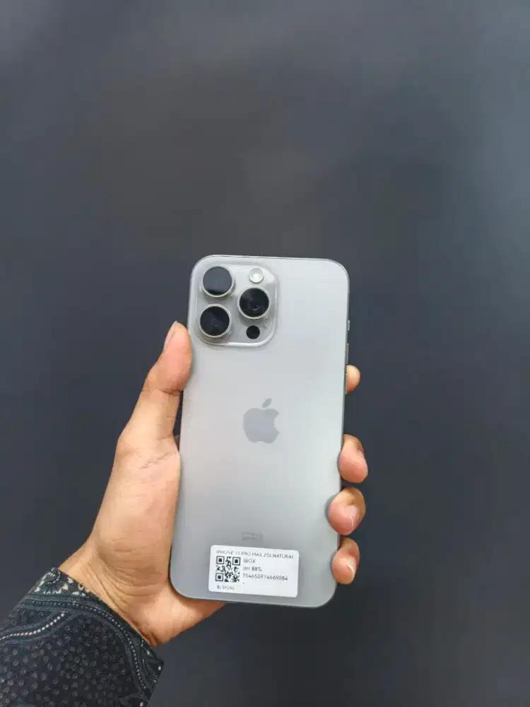 Forsel  ip 15 pro max 256 Natural ex iBox mulus no minus