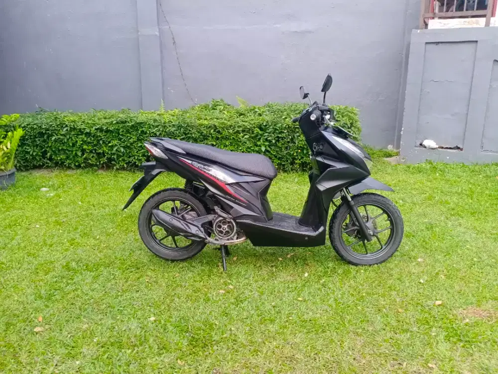 Honda beat deluxe plat kota