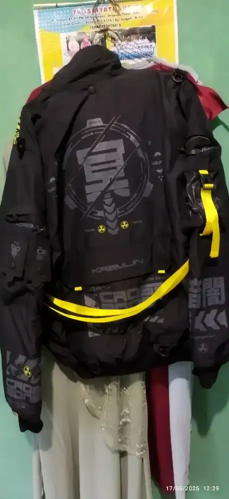 Jaket pria kreamlane