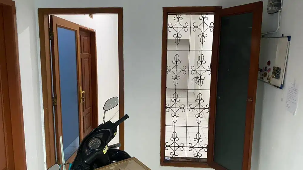 Rumah paviliun disewakan