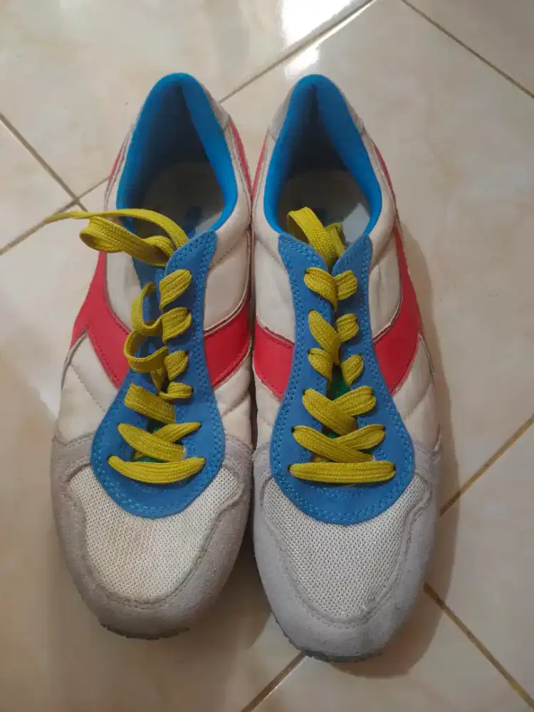 Diadora size 7.5 / 41