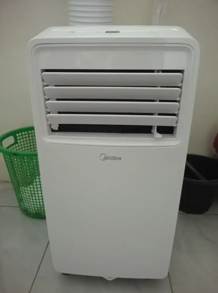 AC Portable Midea 0.5 PK