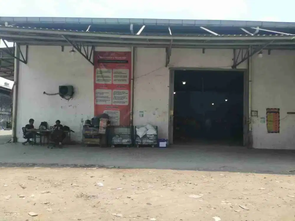 SEWA GUDANG RY TAMAN SIDOARJO ADA BBRP GUDANG BERSEBELAHAN TDK BANJIR