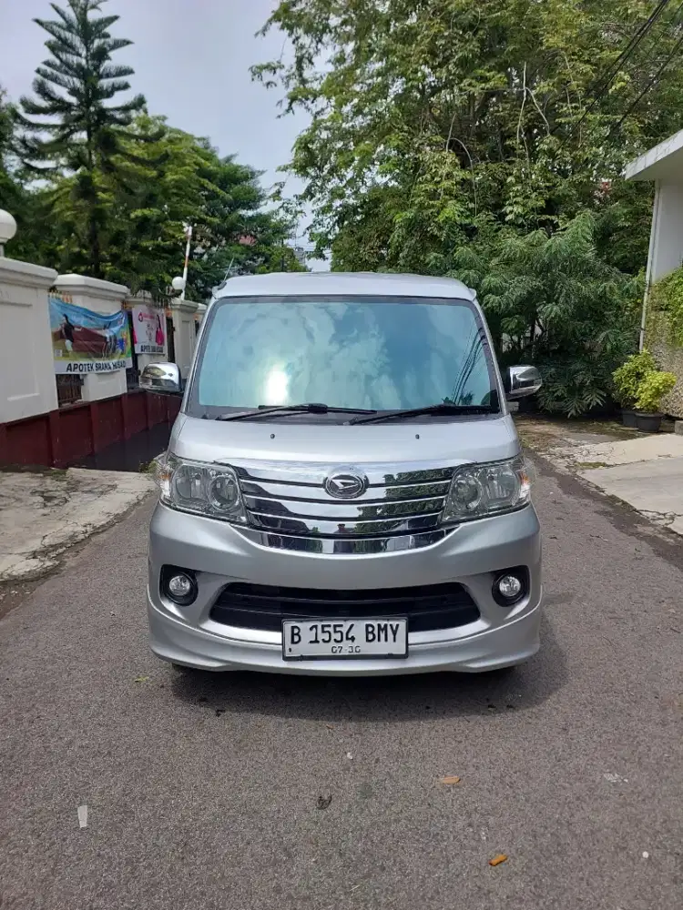 Daihatsu Luxio x 1.5cc metic tahun 2015 istimewa