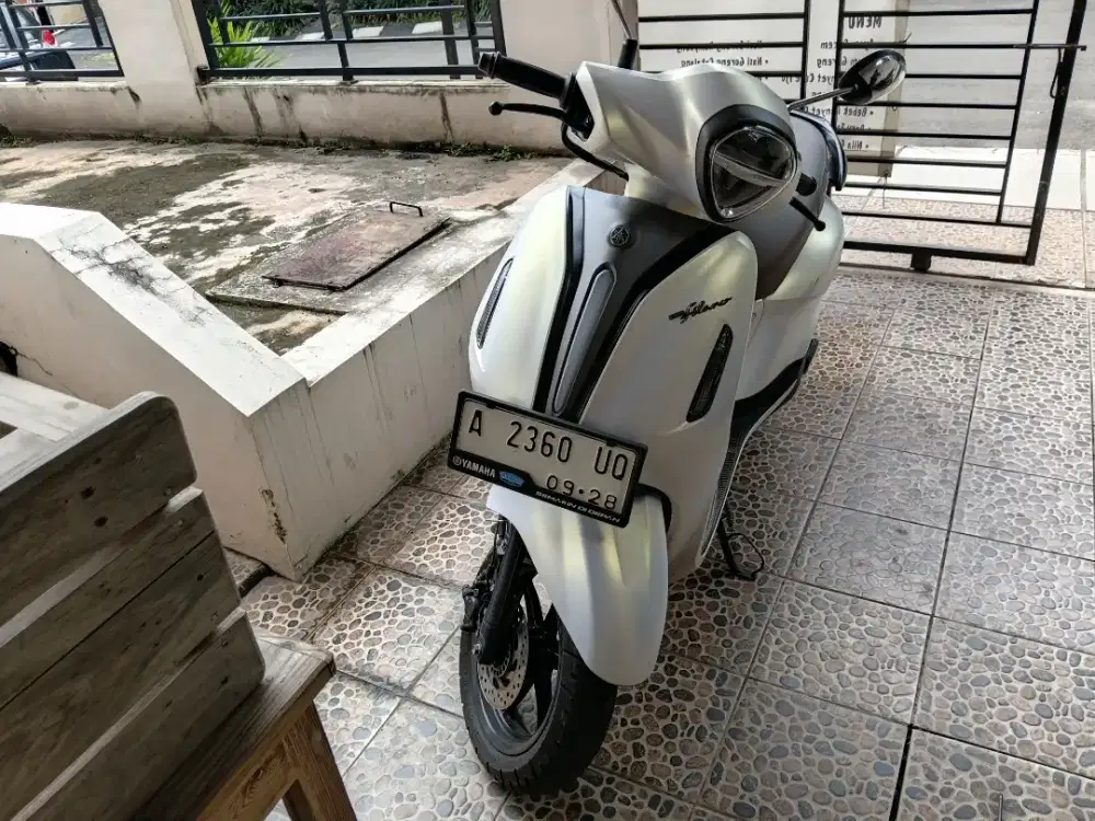 Grand Filano Lux Putih