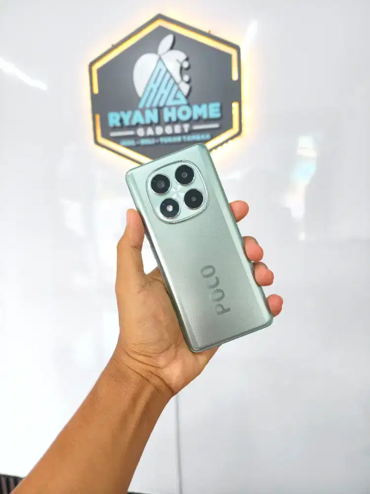 Xiaomi Poco X7 8GB / 256GB Sebulan Pakai