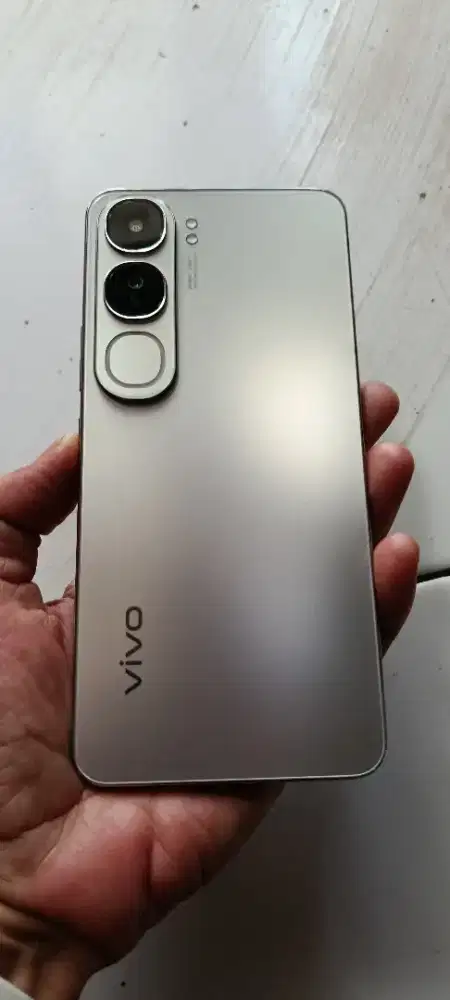 Vivo V40 Lite Ram 8+8/128 GB