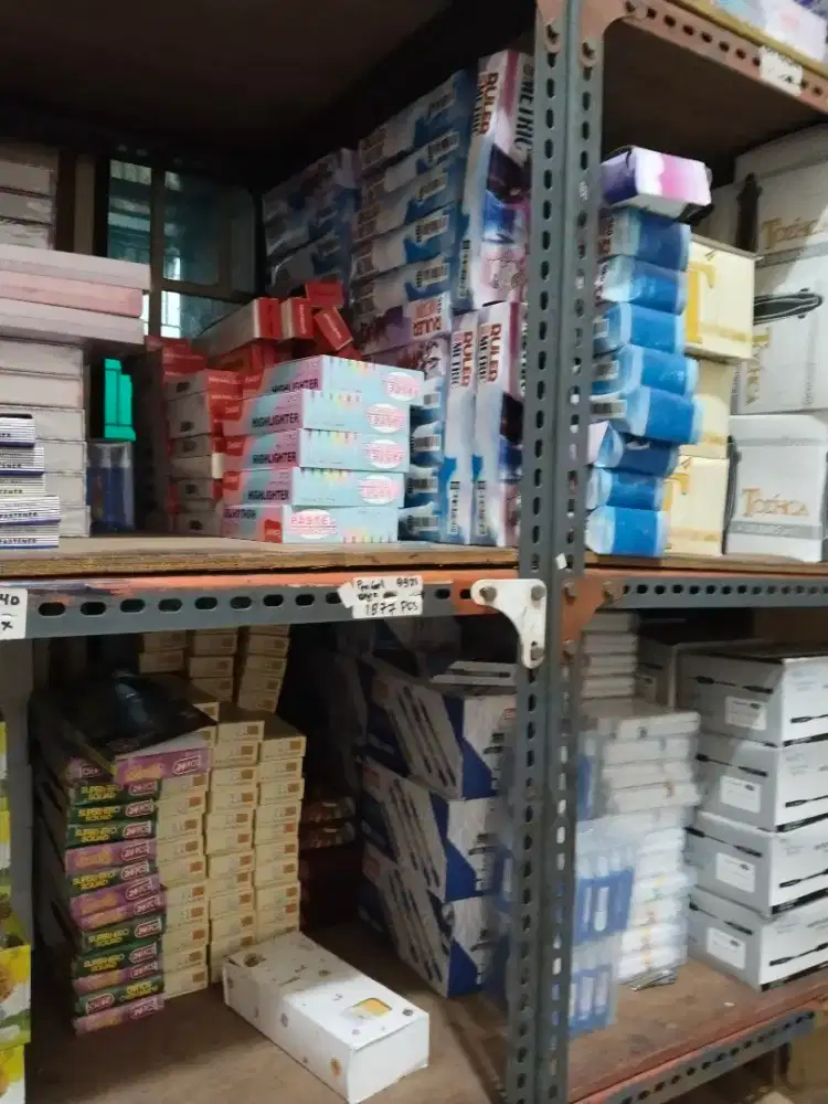 Helper gudang urgent