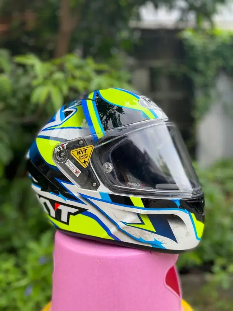 KYT NFR - LOCATELI LIKE NEW !!