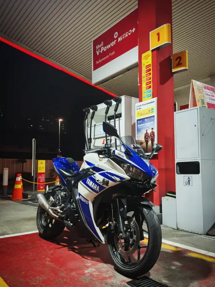 Yamaha R25 2014 Low KM Pajak On Terawat Putih Biru