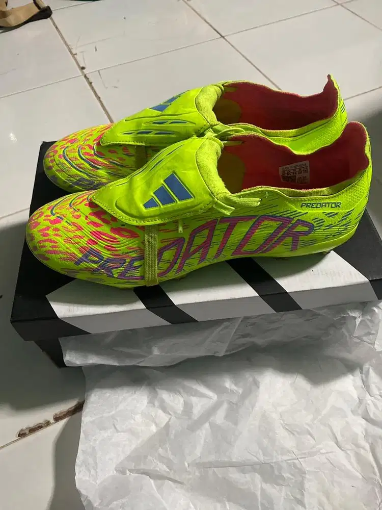 Sepatu Adidas Predator uk. 44