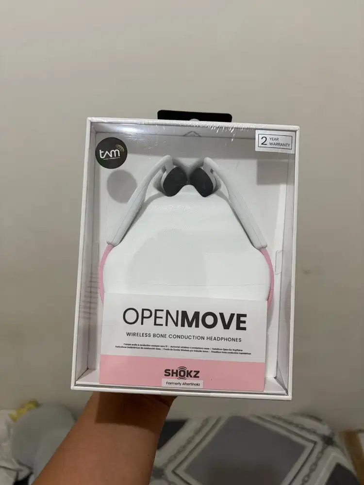 Headphone Shokz OpenMove warna pink