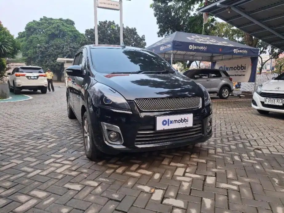 DP RENDAH Suzuki Ertiga 1.4 GA Bensin-MT 2013 TYBS