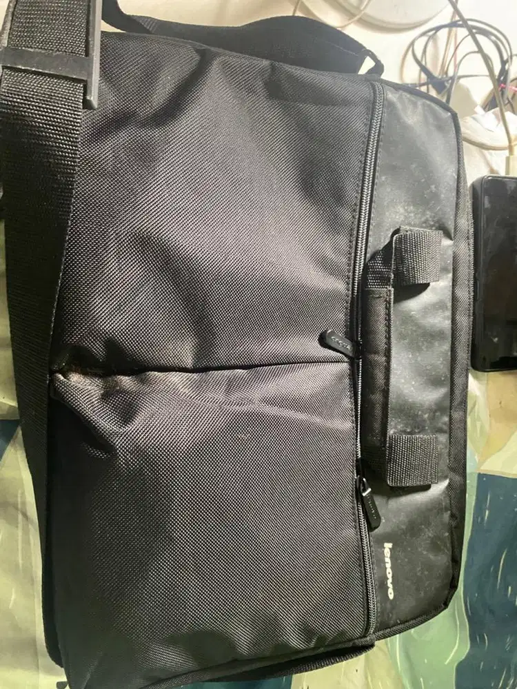 Lenovo Ideapad I320 Ram 4/500 GB