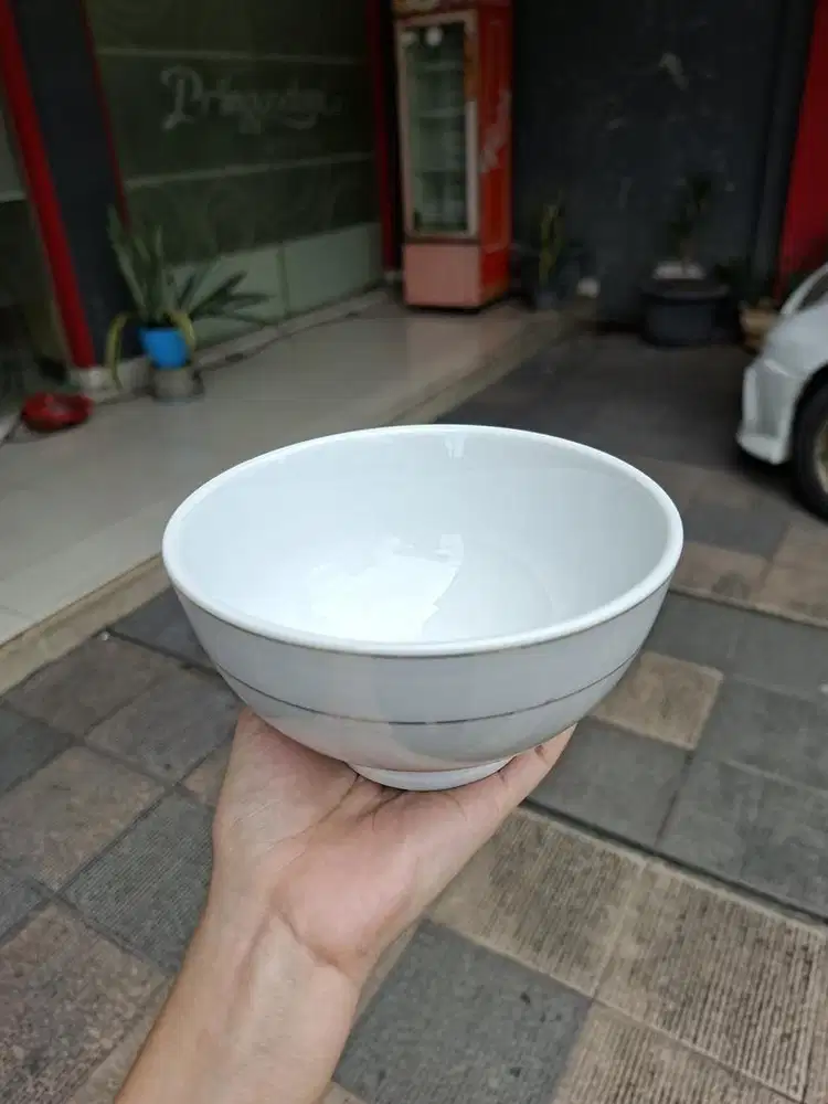 Mangkok keramik / porcelain, diameter 17 cm