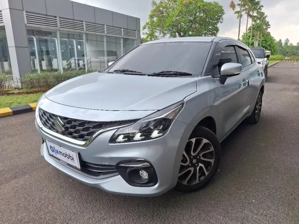 DP MURAH Suzuki Baleno 1.5 Bensin-MT 2023 Silver CPZQB