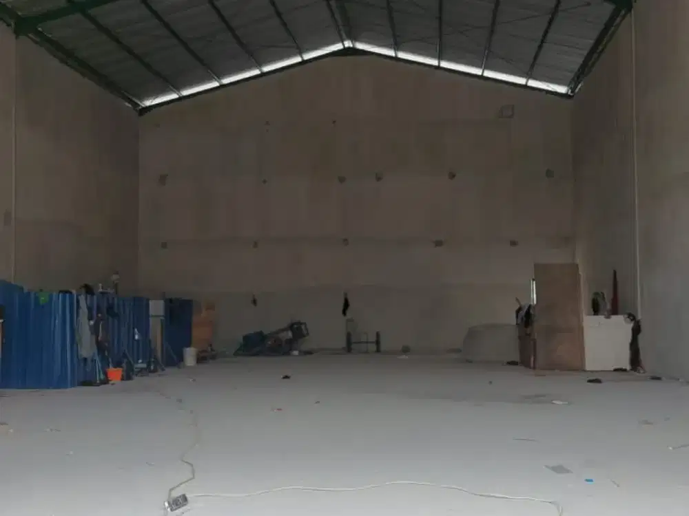 NEGO SAMPAI DEAL Gudang Siap Pakai Rapi di Prepedan Kalideres Jakarta Barat