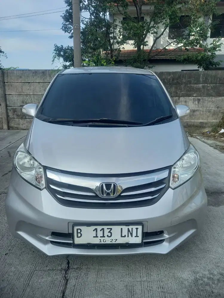 Honda freed psd